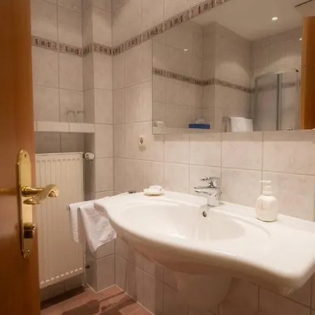 Hotel Bachmühle 3*