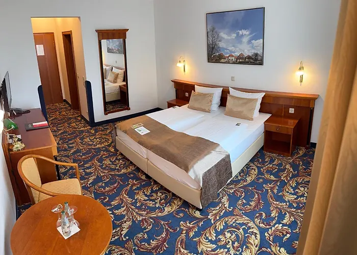 巴赫磨坊酒店 3*